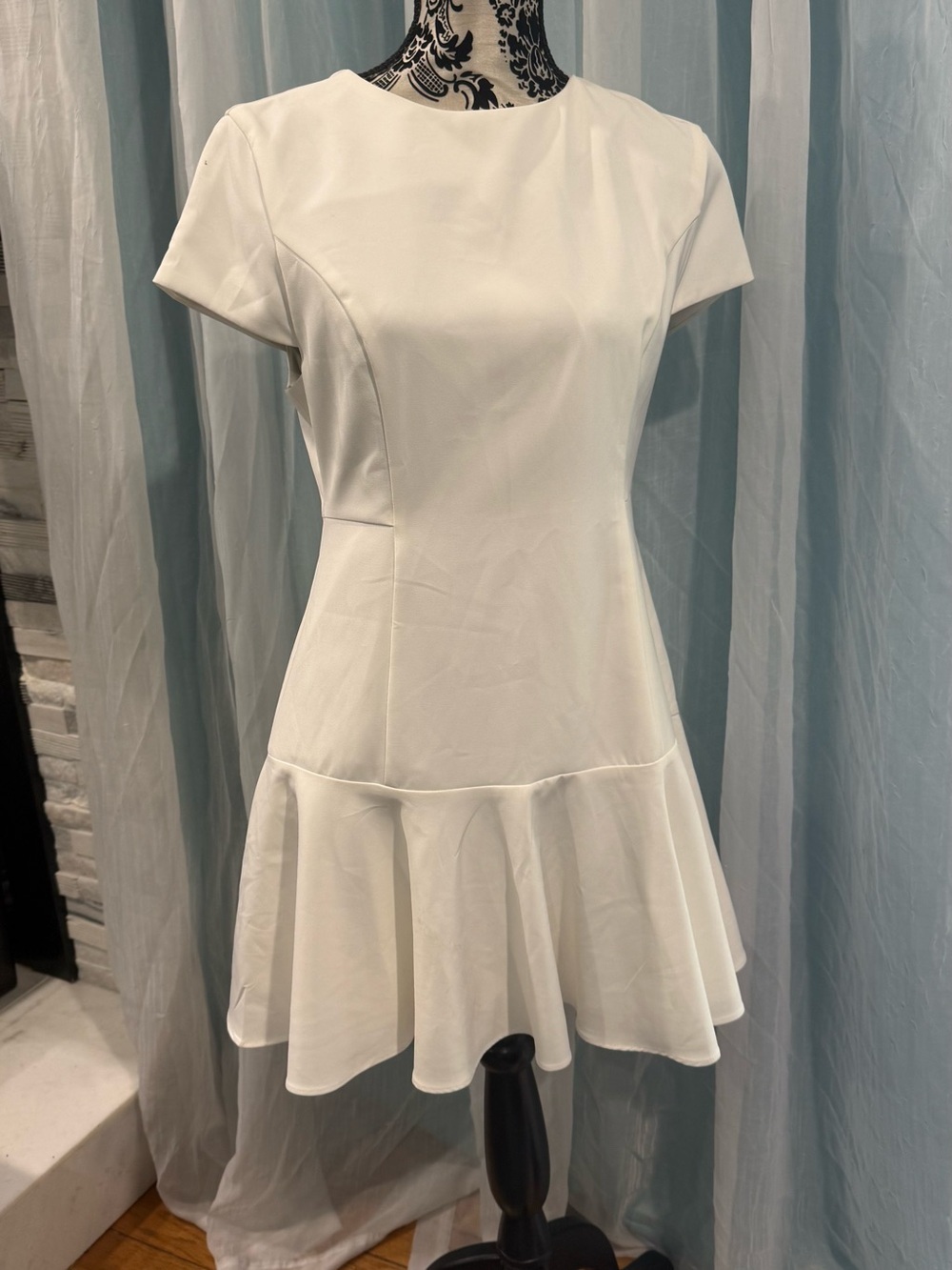 DO+BE white cap sleeve mini dress with ruffled hem